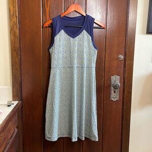 Title Nine Boss Dress Mimosa Leaf Diamalete Small Navy Mesh Back Zip Pocket EUC